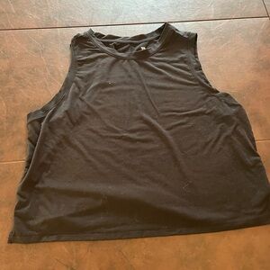 All in Motion Black Sleeveless Crop Muscle Tee